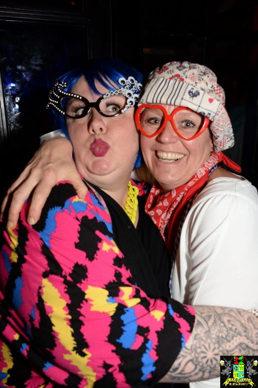 ../Images/Carnavals maandagavond in VdG 197.jpg